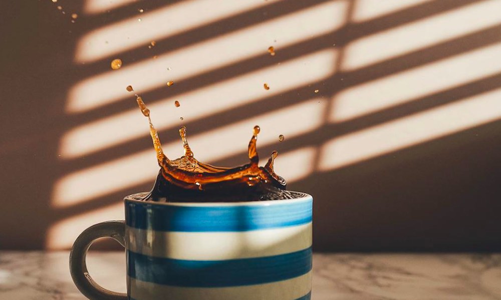 Lukijoiden kysymyksissä pohditaan ikiaikaista mysteeriä: Miksi kahvi aiheuttaa äkillisen kakkahädän?