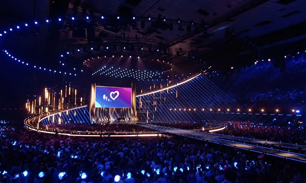 Eurovision laulukilpailujen kunniaksi listaamme suurimmat Euroviisujen skandaalit 70-vuotisen historian varrelta.